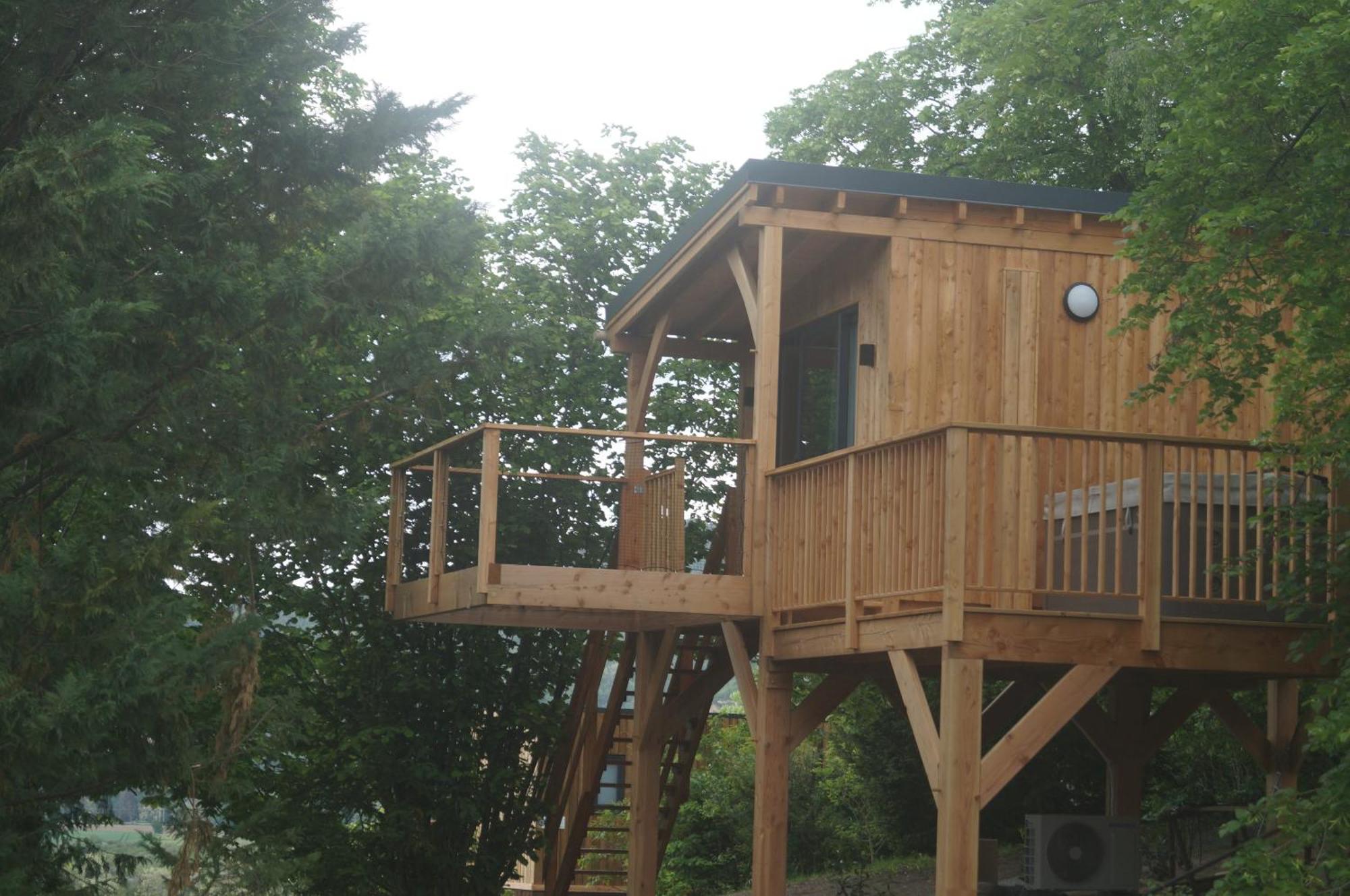 Lodges Arverne Vic-le-Comte المظهر الخارجي الصورة
